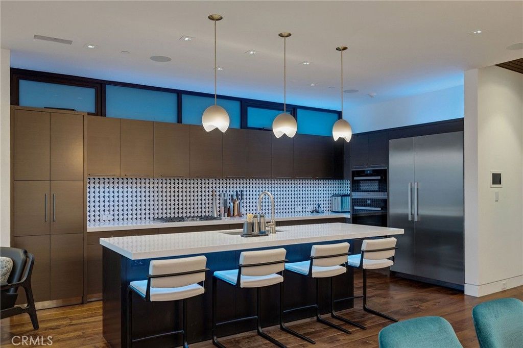 Image 21 of property listing at 1204 The Strand, Manhattan Beach, CA 90266