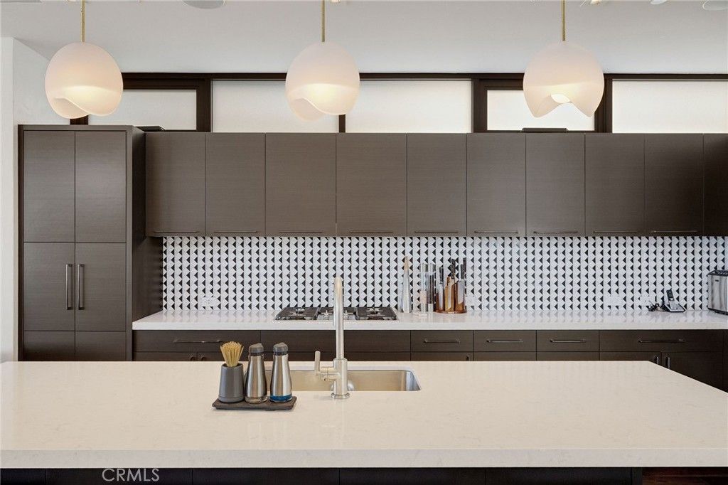 Image 22 of property listing at 1204 The Strand, Manhattan Beach, CA 90266