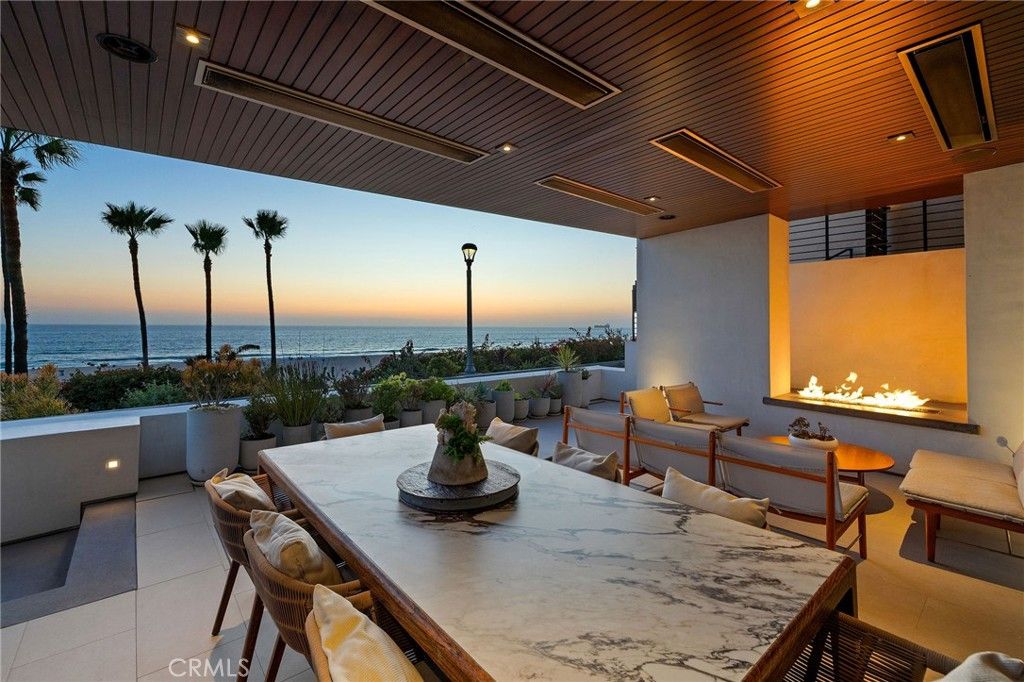 Image 39 of property listing at 1204 The Strand, Manhattan Beach, CA 90266