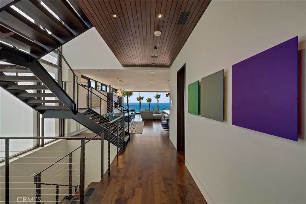 Image 44 of property listing at 1204 The Strand, Manhattan Beach, CA 90266