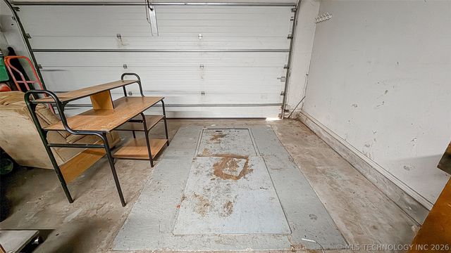 208 SE 30th Street, Moore, OK 73160