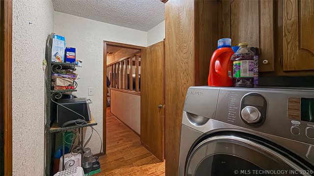 208 SE 30th Street, Moore, OK 73160