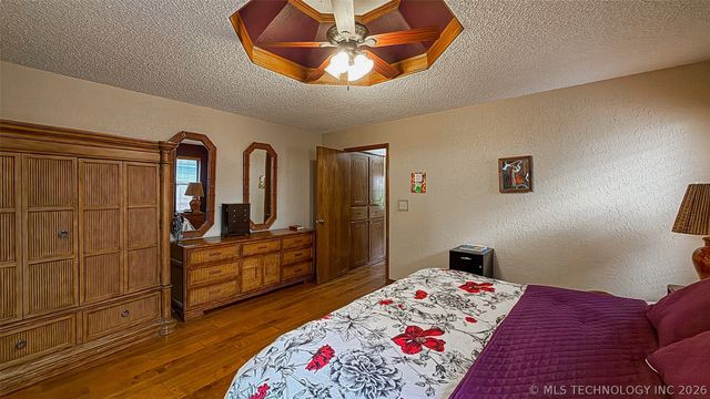 208 SE 30th Street, Moore, OK 73160