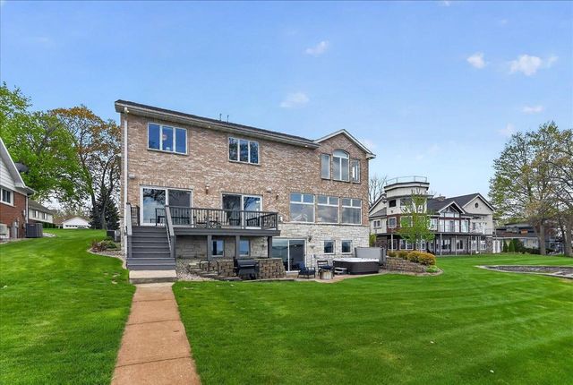 3066 Shadyside Drive, Stoughton, WI 53589