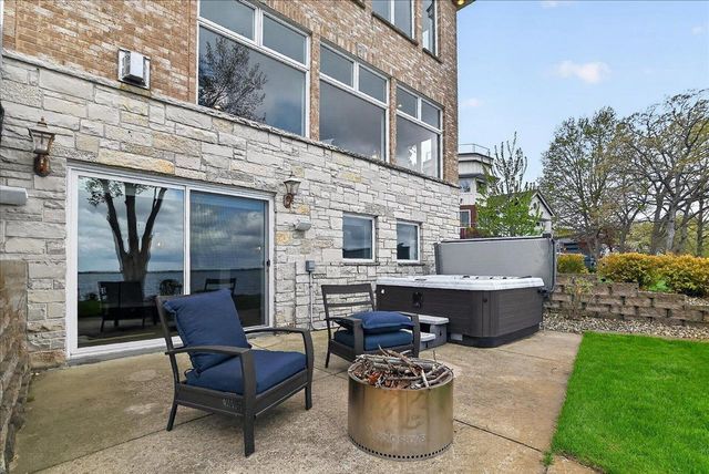 3066 Shadyside Drive, Stoughton, WI 53589
