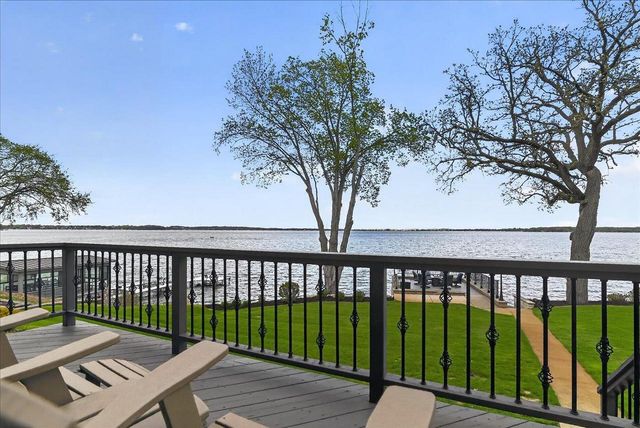 3066 Shadyside Drive, Stoughton, WI 53589