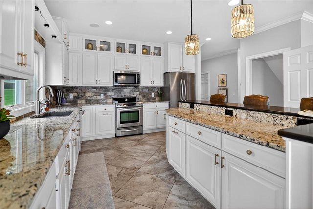 3066 Shadyside Drive, Stoughton, WI 53589