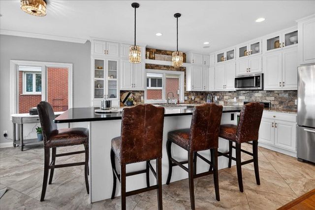 3066 Shadyside Drive, Stoughton, WI 53589