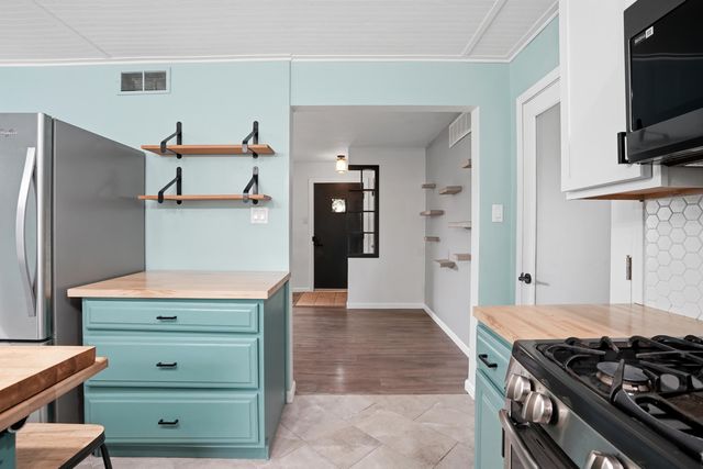 5237 Stone Avenue, Portage, IN 46368