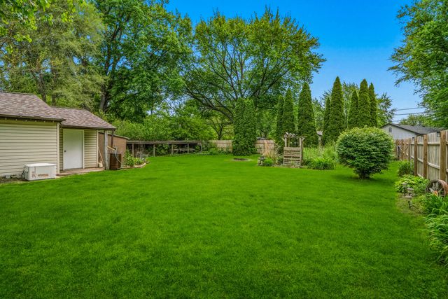 5237 Stone Avenue, Portage, IN 46368