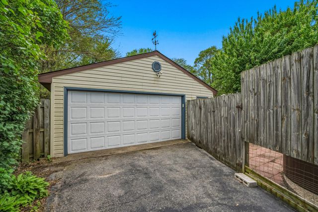 5237 Stone Avenue, Portage, IN 46368