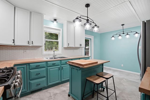 5237 Stone Avenue, Portage, IN 46368