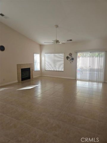 7397 Village Way, Yucca Valley, CA 92284