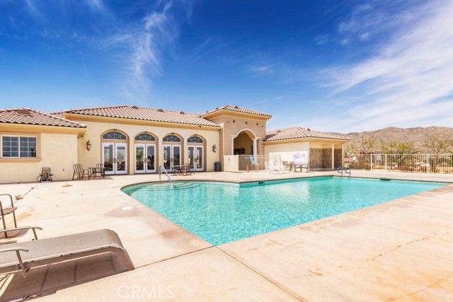 7397 Village Way, Yucca Valley, CA 92284