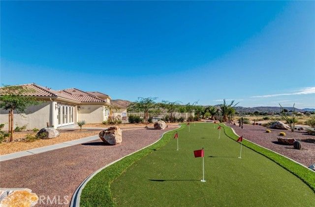 7397 Village Way, Yucca Valley, CA 92284