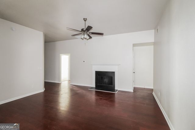 160 Lakeside Point, Covington, GA 30016