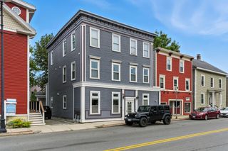 93-95 Bridge St 1, Salem, MA 01970