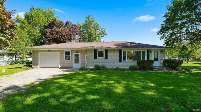 9075 E Orchard Lane, Churubusco, IN 46723