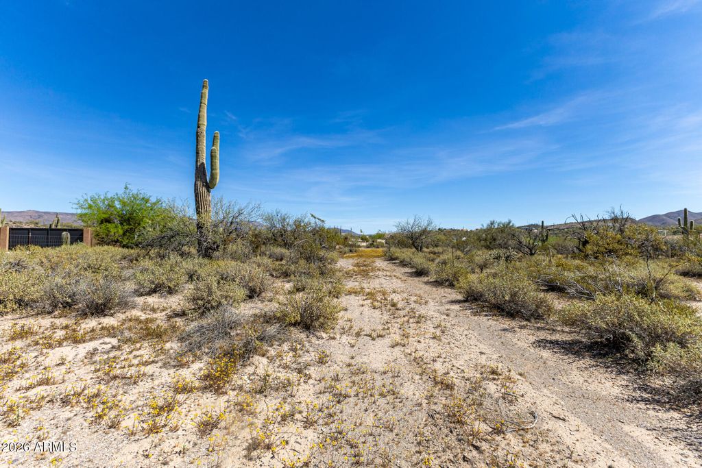48405 N 29TH Avenue, New River, AZ 85087 — photo 4