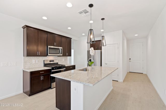 10342 W Granderson Street, Marana, AZ 85653