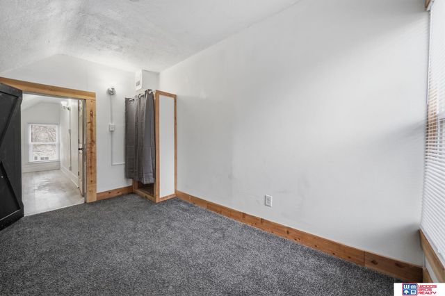 7132 Burlington Avenue, Lincoln, NE 68507