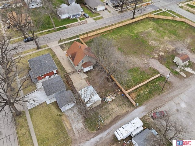 7132 Burlington Avenue, Lincoln, NE 68507