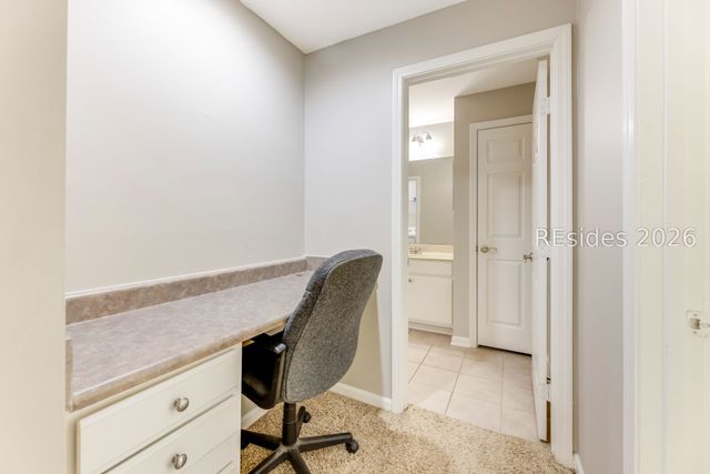 380 Marshland Rd Apt B21, Hilton Head Island, SC 29926