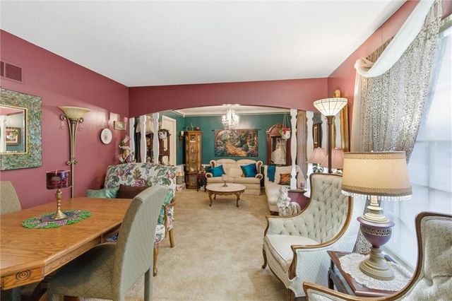 12912 Sycamore Avenue, Grandview, MO 64030