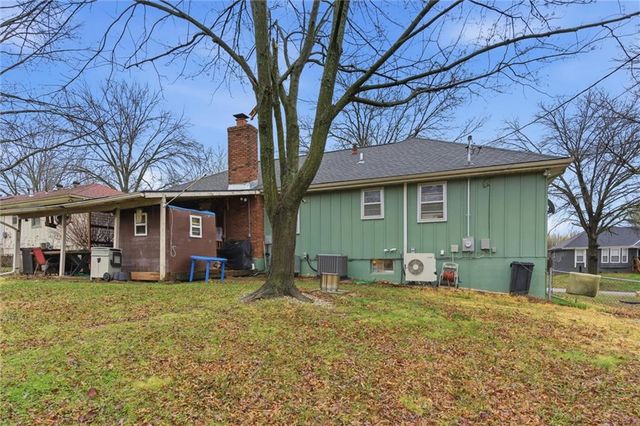 12912 Sycamore Avenue, Grandview, MO 64030