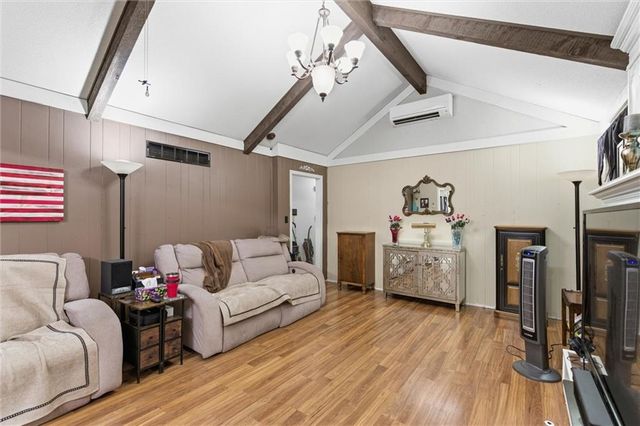 12912 Sycamore Avenue, Grandview, MO 64030