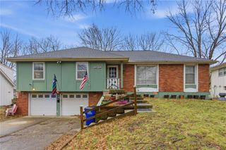 12912 Sycamore Avenue, Grandview, MO 64030
