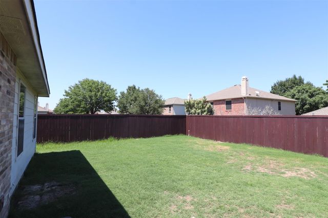 608 Claiborn Lane, Wylie, TX 75098
