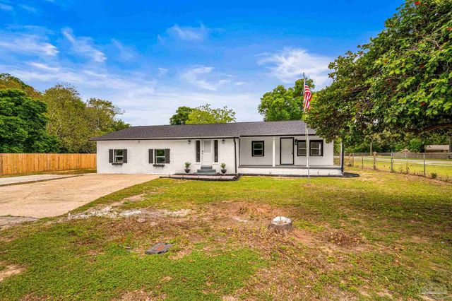 300 Rosalyn Way, Pensacola, FL 32505