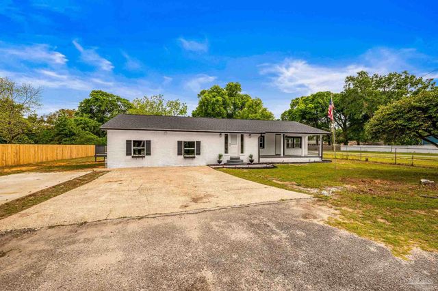 300 Rosalyn Way, Pensacola, FL 32505