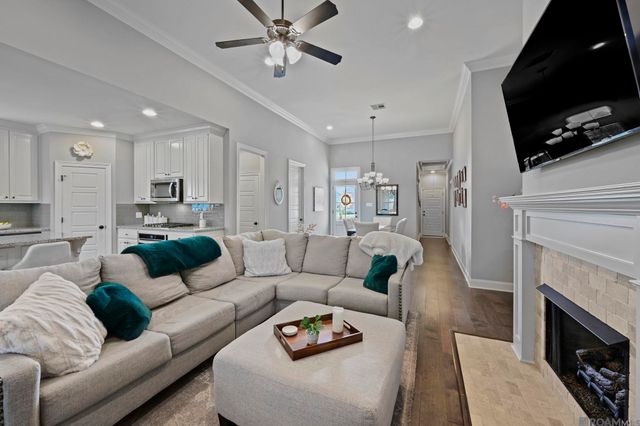 39471 Waycross Ave, Prairieville, LA 70769