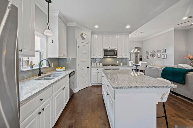 39471 Waycross Ave, Prairieville, LA 70769