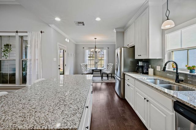 39471 Waycross Ave, Prairieville, LA 70769