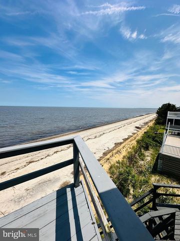 35 S SANDPIPER DR, Dover, DE 19901