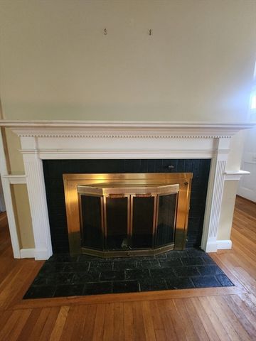 31 Tam-O-Shanter Way, Yarmouth, MA 02664