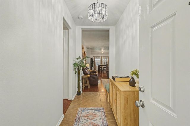 6834 Ridgewood Lane, Dickinson, TX 77539