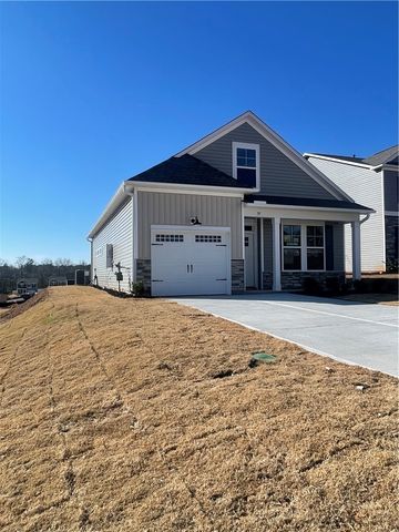35 Halsey Street, Central, SC 29630