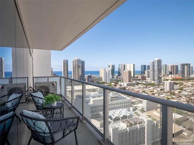 1515 Liona Street 2718, Honolulu, HI 96814