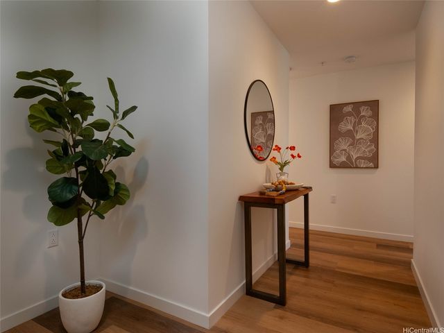 1515 Liona Street 2718, Honolulu, HI 96814