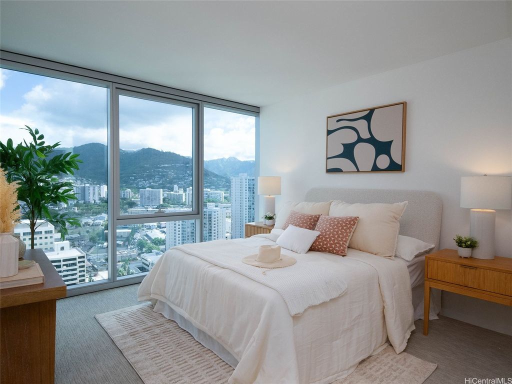 1515 Liona Street 2718, Honolulu, HI 96814