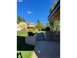 17071 Sw MOUNT HOOD Dr, Beaverton, OR 97007