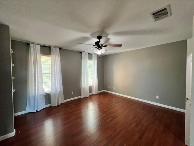 715 Honeysuckle DR, Leander, TX 78641