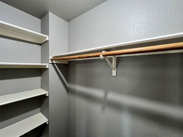 715 Honeysuckle DR, Leander, TX 78641