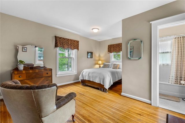 48 Girton Pl, Rochester, NY 14607