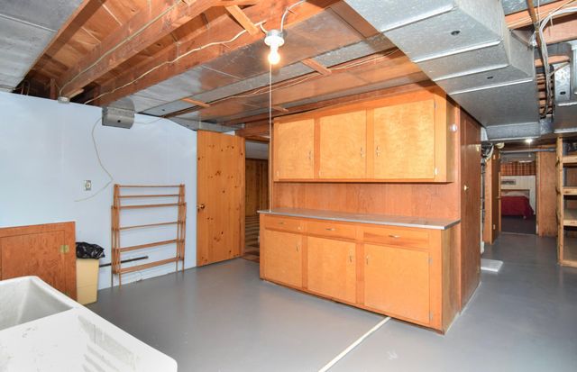 1864 Albert Street N, Falcon Heights, MN 55113