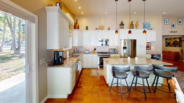 10869 W Higgins Lake Drive, Roscommon, MI 48653